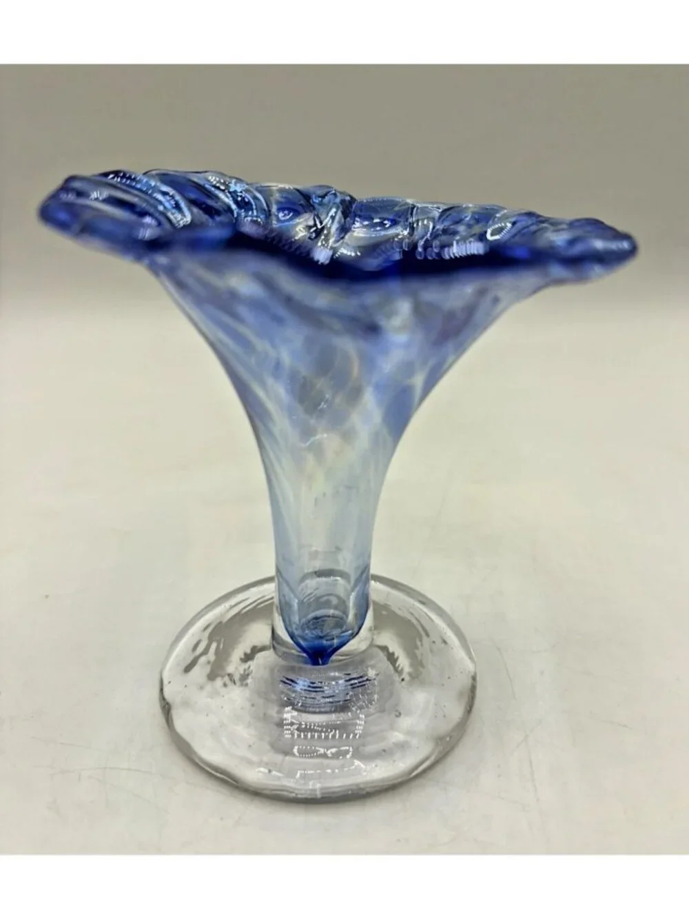 Unbranded art glass